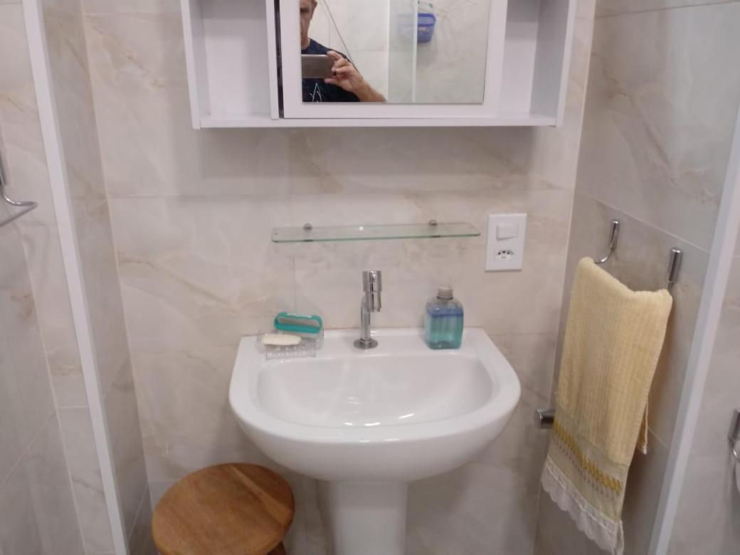 למבארי Apartamento No Condominio Imperial מראה חיצוני תמונה